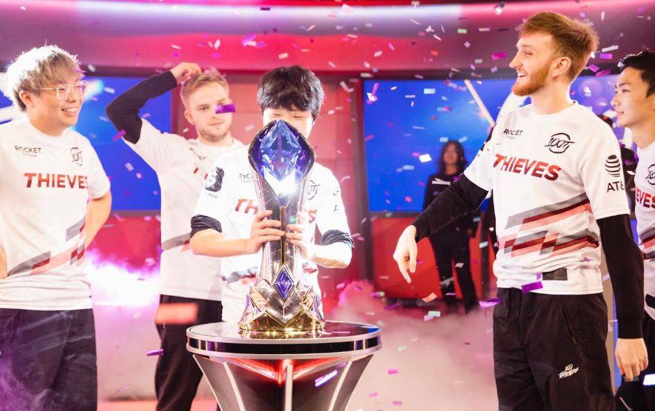 克利夫兰骑士队将解散LOL电竞分部!