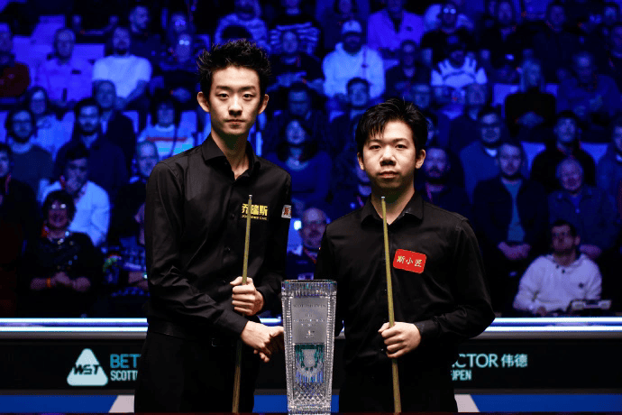 中国斯诺克大捷！4-1、4-1，2小将淘汰世锦赛冠军威尔逊+排名赛冠军塔猜亚