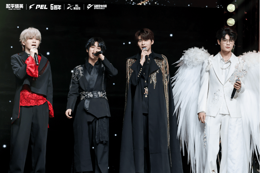 钢枪选手走红毯，和平精英玩的什么局？