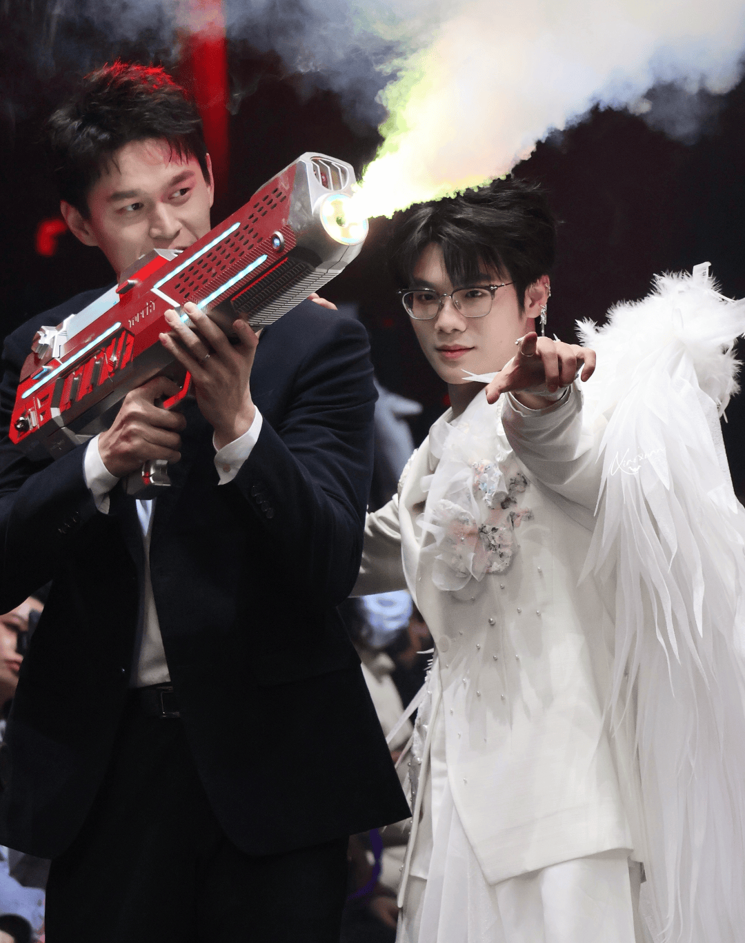 钢枪选手走红毯，和平精英玩的什么局？